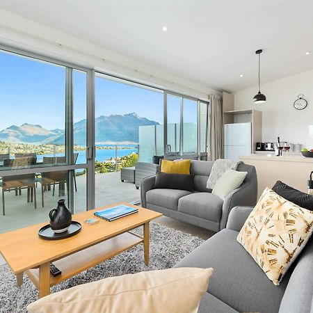 Contemporary Hilltop Abode Queenstown Extérieur photo